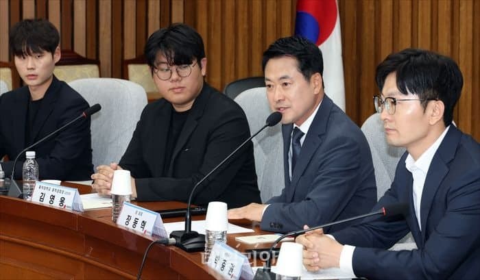 장동혁, '지선 책임론'에도 "선관위 문제 해결이 가장 중요하다"며 사퇴 요구 일축