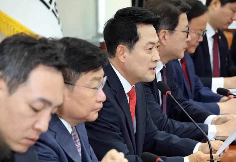 장동혁 "투표용지 상자 폐기는 증거인멸…전국 재선거해야"