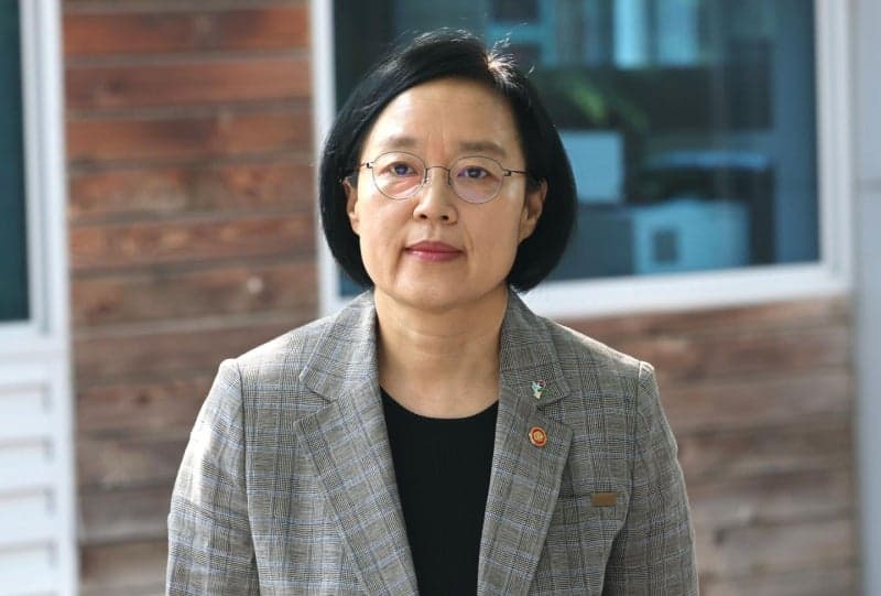 한성숙 총리 후보자, 재산 253억 신고…주택 2채·오피스텔·주식 등 보유