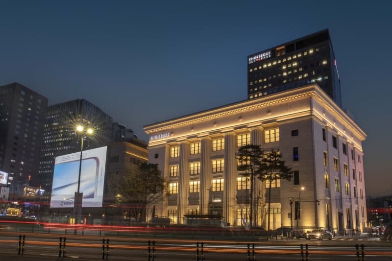 신세계 본점, 외국인 결제액 1년 새 두 배 '쑥'…K-컬처 랜드마크 도약