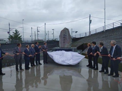 안중근 의사 기념비 세워진 日호텔, 잇따른 항의·비난에 "왜 여기 세웠나" 논란 끝 철거 결정