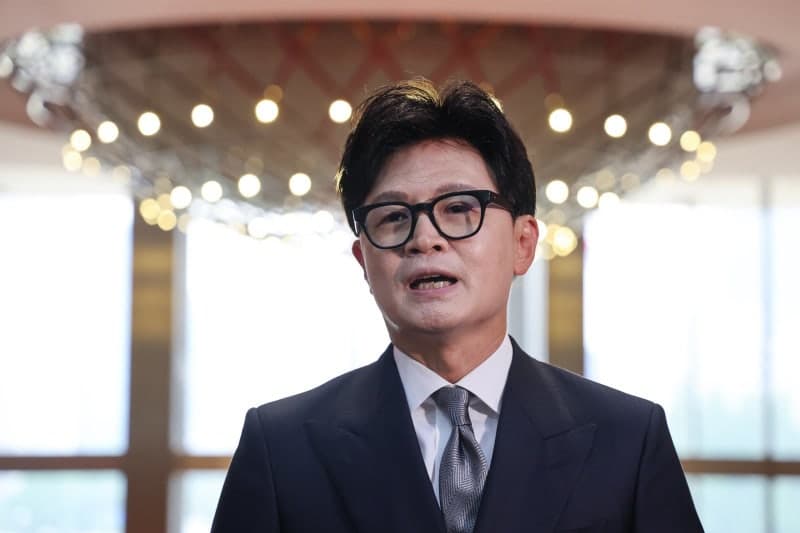 한동훈 "재선거 요구 공감하나 정치 임무는 제도 개혁", "복당 의사 충분히 밝혀…시점은 민심 흐름에 따르겠다"