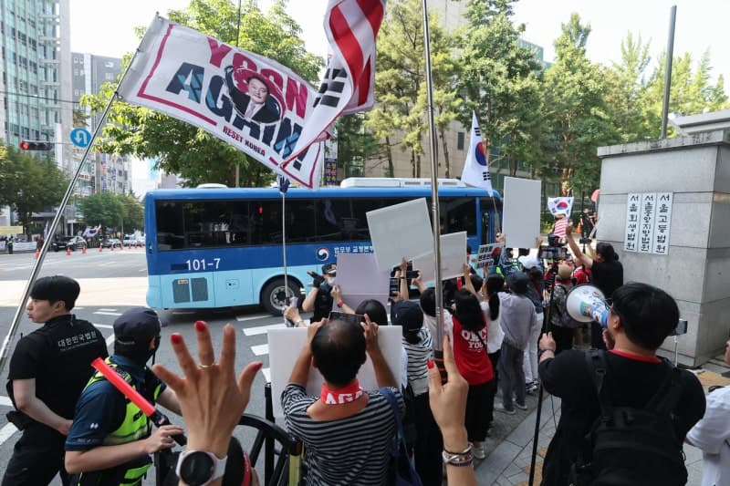 "北 무인기 투입, 비상사태 일부러 만들어"…尹 징역 30년 선고에 "특검 수사·재판이 이적행위"