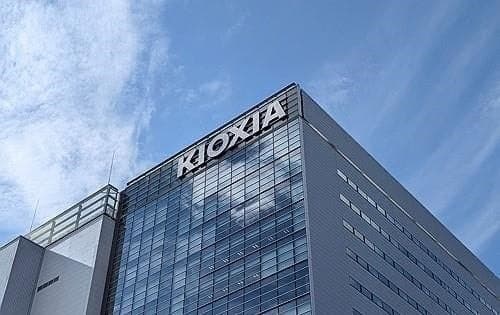 키옥시아, 도요타 제치고 日 시총 1위 등극…AI發 반도체 '초호황'