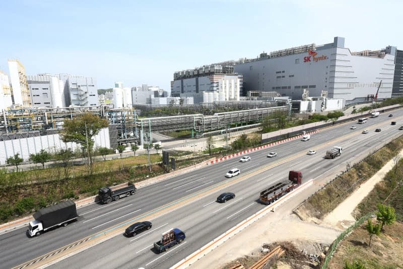 SK하이닉스 청주공장, 열흘 새 두 번째 화재…안전관리 비상