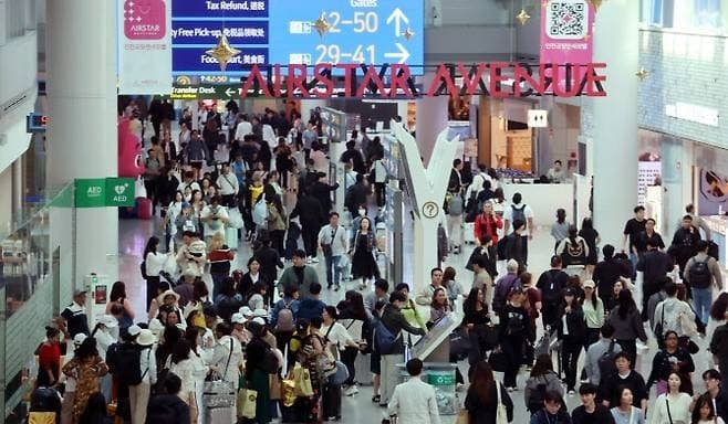 “반년 전에 예약했다고요”…해외여행·기말고사 겹치자 교수에 손해보상 요구한 갑질 부모