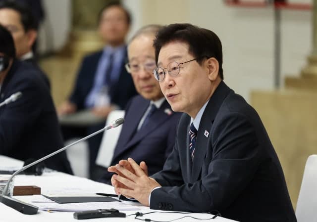 이재명, 여당에 '국민 전체 향한 책임정치' 당부