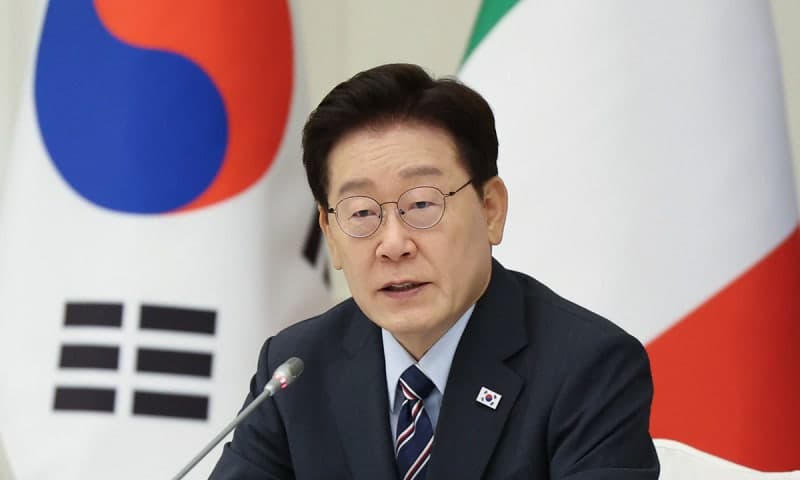 이재명 대통령 "여당은 국민 향해야…냉철한 균형 감각으로 실행에 집중해야"
