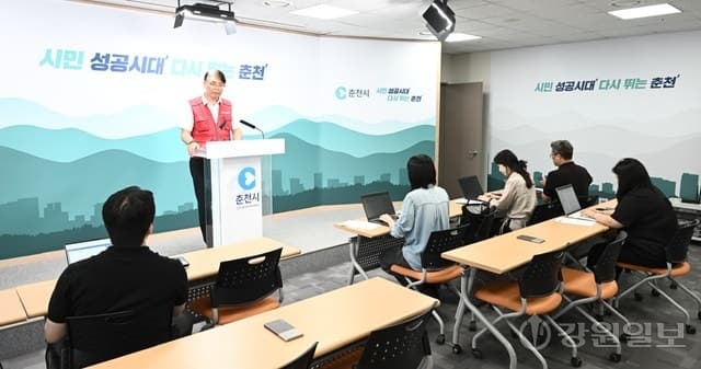 춘천 시내버스 노조, 20일 만에 총파업 철회…15일부터 업무 복귀