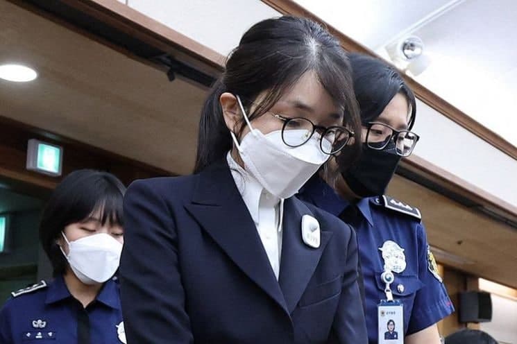 검찰, '선상파티' 보완수사 요구…경찰, 김건희 가담 여부 재수사