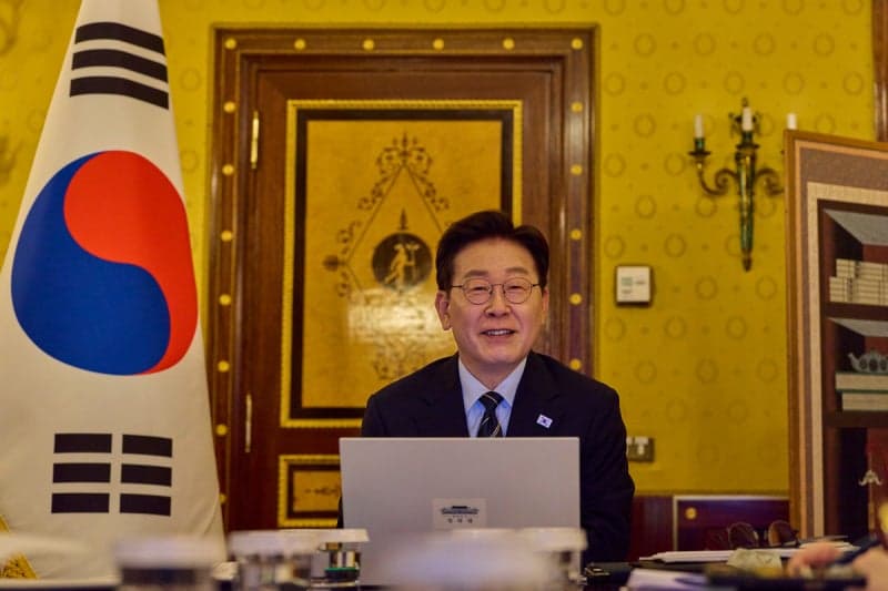 李대통령 "참정권 침해 문제 제기 인정·수용…'부정선거론'은 본질 왜곡하는 반사회적 행태"