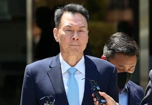 김명수 전 합참의장 구속 면해…“다툼 여지” 나머지 군 수뇌부 구속