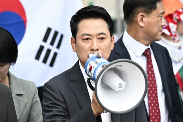 잠실 개표소 봉쇄 12일째, 체육단체 진입 무산…경찰 "업무방해 수사 착수"