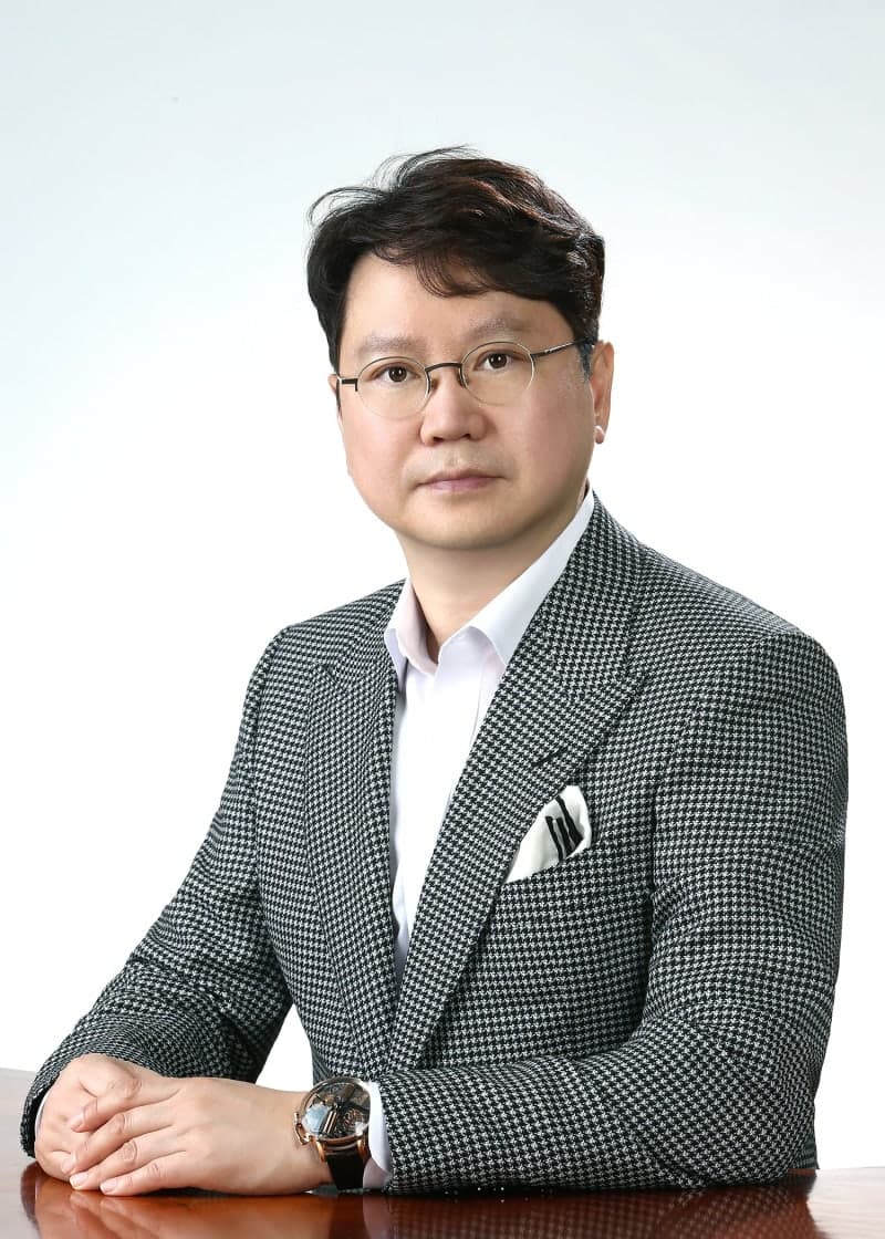 곽동신 한미반도체 회장, 80억 자사주 취득 완료…"테라팹 공급 자신감"