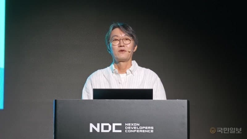 넥슨 이정헌 "AI와 경쟁 말고 도구로 활용해야"…강대현 "AI 시대 경쟁력은 '맥락의 복리'"