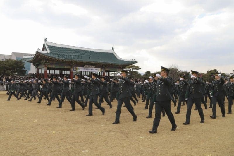 육사 총동창회 "사관학교 통폐합·육사 지방 이전 졸속 추진 재검토" 촉구