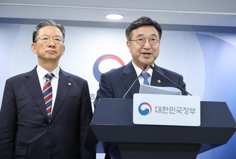 윤호중 "참정권 빌미 사적 검문·시설 점거 정당화 안돼…중대 범죄 엄중 책임"