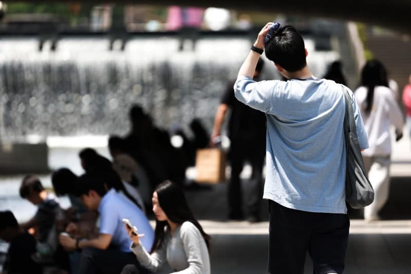 기상청 "탄소배출 안 줄이면 21세기 후반 강원 영서 빼고 전국 아열대 기후"
