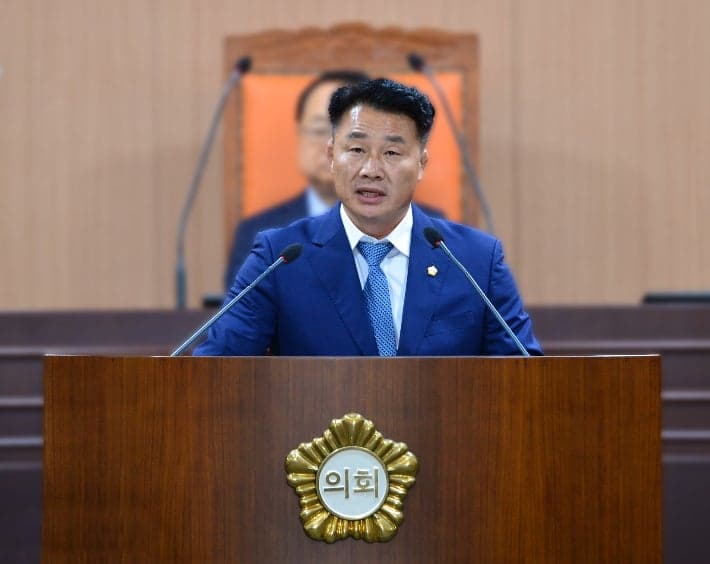 광주 북구 '임기 말 896억 추경' 논란…"졸속·선심성" vs "책임행정"
