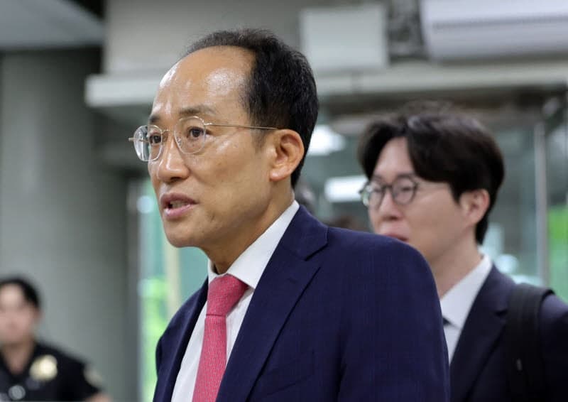 '계엄 해제 방해' 추경호 재판 또 공전…서범수 불출석으로 재개 후에도 공전