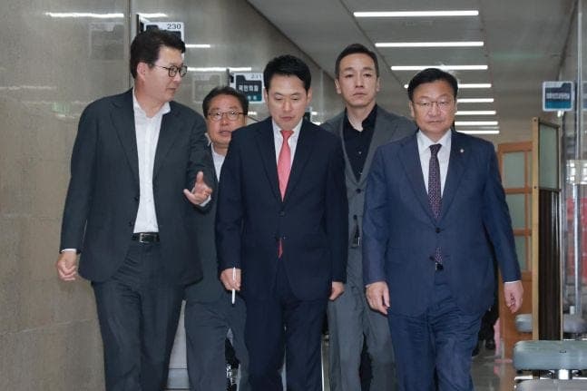 국힘, 오늘 오후 의원총회…선거소청·장동혁 거취 논의 전망