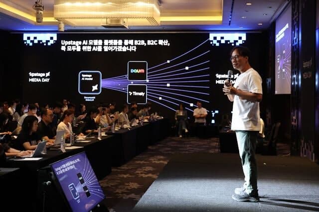 업스테이지, AI 모델·에이전트·포털 결합 "AI 서비스 기업으로 도약 선언"…텐, '글로벌 ICT 미래 유니콘' 선정