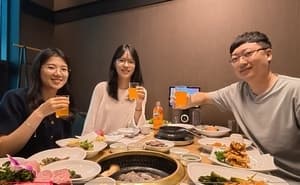 "아우 얄미워라" 김선태, 퇴사 4개월 만에 충주시 유튜브 깜짝 등장…'깐부 회동' 패러디로 조회수 폭발