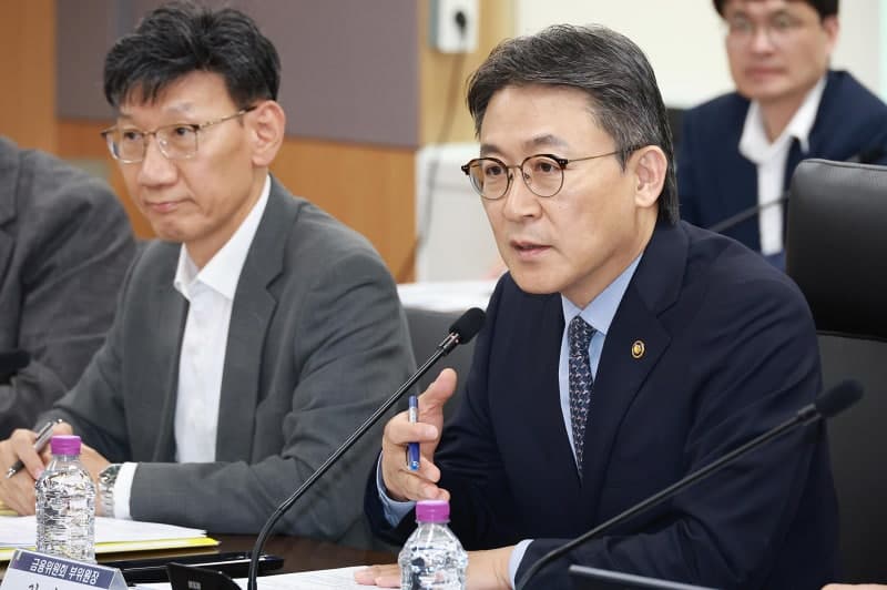 금융당국, "새 술은 새 부대에 담아야"…금융권 AI 전환 가로막는 망분리 킬러규제 대수술