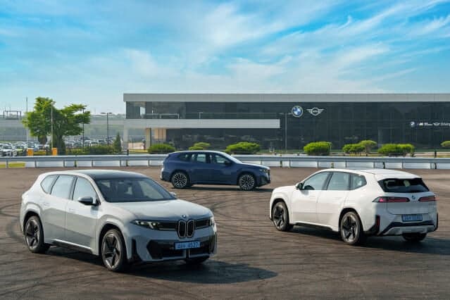 BMW, 차세대 전기 SAV 'iX3' 국내 공식 출시…"10분 충전에 250km 달려"