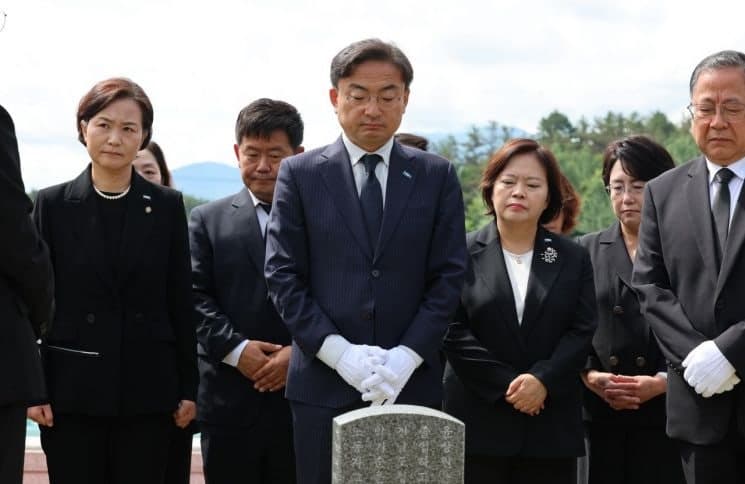혁신당 "민주·진보 연대 실패 성찰해야"…박지원 "연대 깬 건 조국"