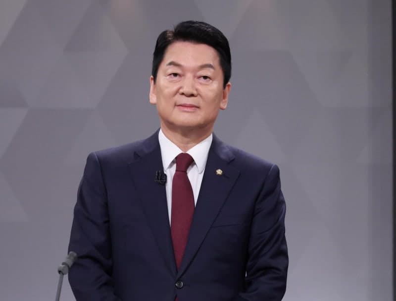 안철수 "선관위, '올공집회' 숨어서 구경 중…현장서 자원봉사라도 해라"