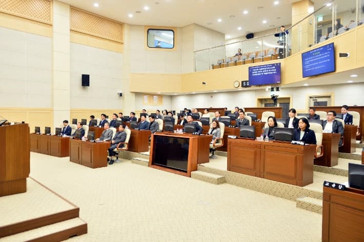 '비율 배분 vs 야당 몫 보장' 강원·세종시의회 원구성 여야 줄다리기