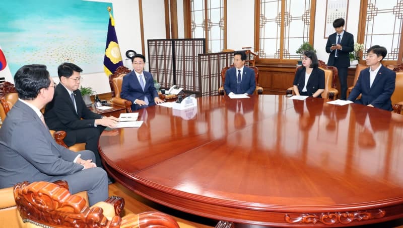 조정식 국회의장, 비교섭단체에 "투표지 부족 진상규명 협력해달라"