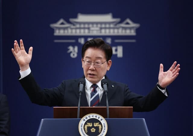 이 대통령 "당정 갈등 있어 보이지만, 더 잘 되기 위한 과정"