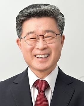 서울 중구, "남산자락숲길" 산림 여가 프로그램 무료 운영…도심 속 휴식처 제공