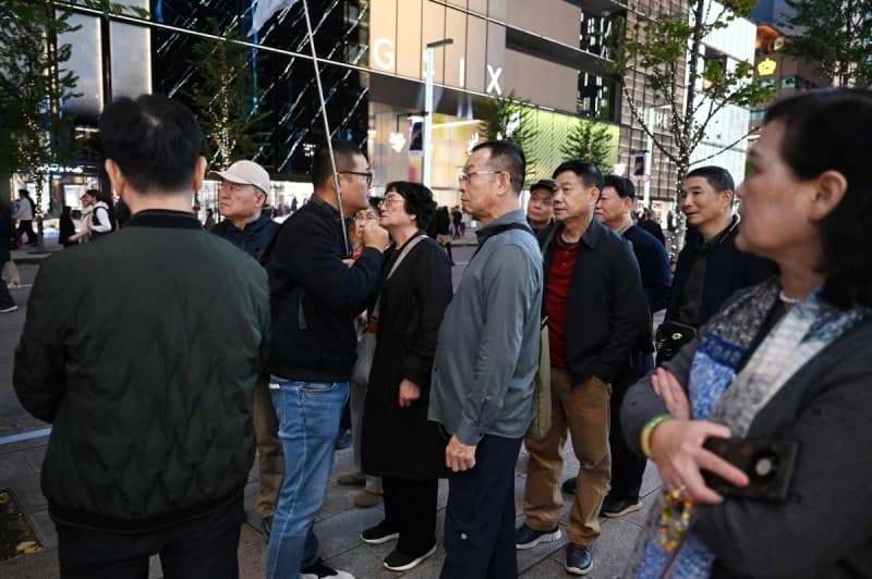 中, 일본행 단체관광 '슬그머니' 빗장 해제…당국 '사실상 묵인'