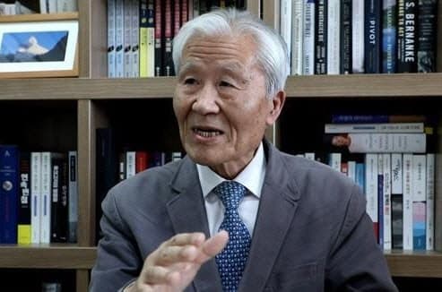 조갑제 "부정선거 음모론은 공산주의와 비슷한 정신질환" 이준석이 최고 실력자