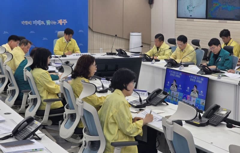 제주, 저녁부터 시간당 최대 50㎜ 폭우와 태풍급 강풍 예보…비상대응체계 가동