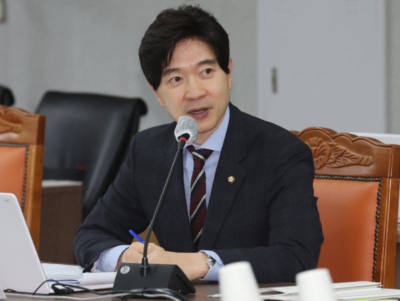 국민의힘, 김용범 '역대급 호황' 발언에 "국민 기만 넘어 모욕" 비판