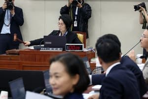 최민희 "국힘, 사전투표 폐지? 본투표 탈나면 본투표 없앨거냐…선관위 개혁이 답"