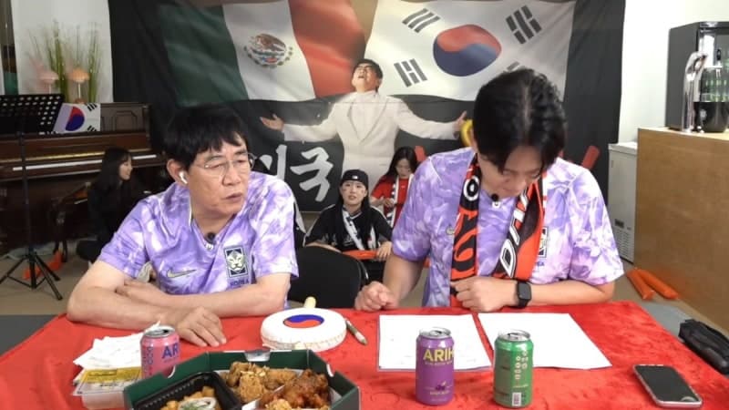 "손흥민 불쌍하다" 안정환 우려 현실로…'최전방' 고립된 손흥민, 멕시코전서도 반복
