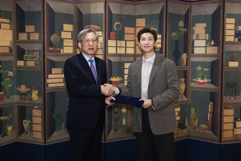 BTS RM, 국립중앙박물관 첫 글로벌 홍보대사 위촉