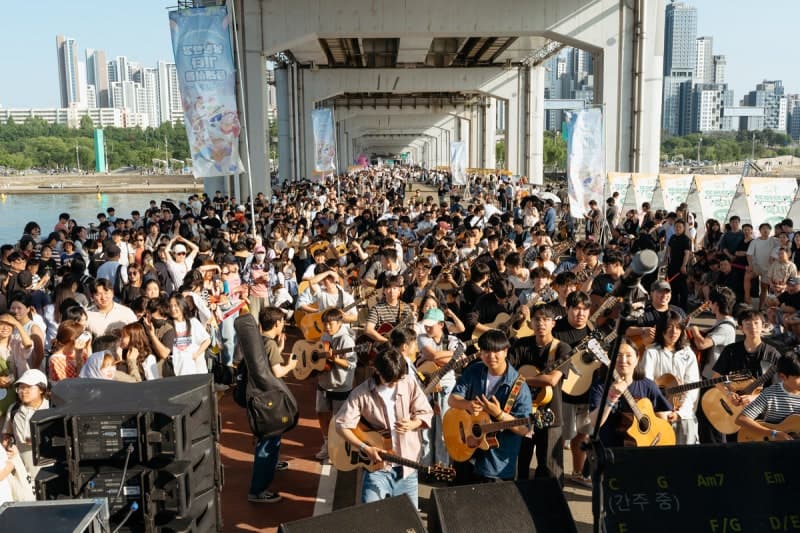 '차 없는 잠수교 뚜벅뚜벅 축제' 117만명 방문…시민 참여 프로그램과 높은 만족도 눈길