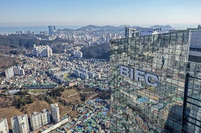 주금공, "노부모 모시면 주택보증료 깎아준다"…노부모 부양 가구·녹색건축물 보증료 인하