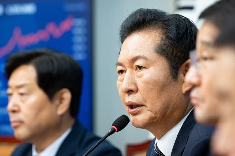 정청래 "검찰, 고쳐쓰기 어려운 집단…보완수사권 티끌마저 없애야"