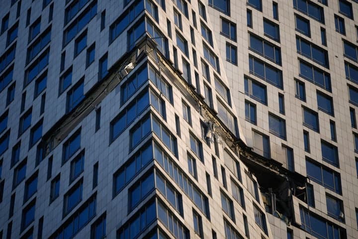 러시아 "드론 59대 격추"...모스크바 공항 4곳 나흘 만에 또 일시 폐쇄