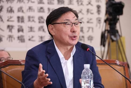 이화영, '연어 술파티 위증' 징역 4개월 1심 불복…항소장 제출