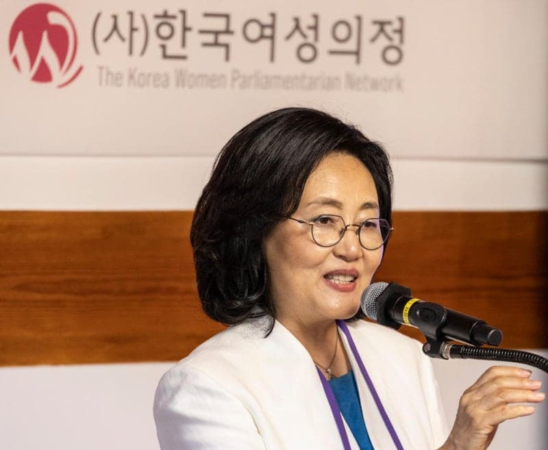 한국여성의정 6기 박영선 상임대표 "여성 정치 질적 도약 고민해야"