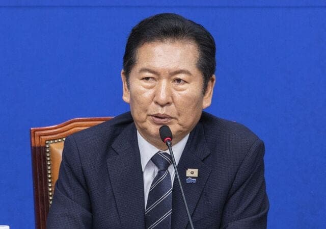 “정청래 거취 보고 출마 결정”… 송영길·김민석 연대설에 민주당 당권 구도 촉각