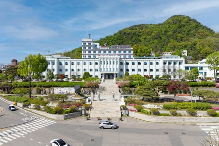 강원도, "감염병 자체 대응력 높인다"… 첫 정식 역학조사관 임명으로 심층 역학조사 및 방역 대응 기대